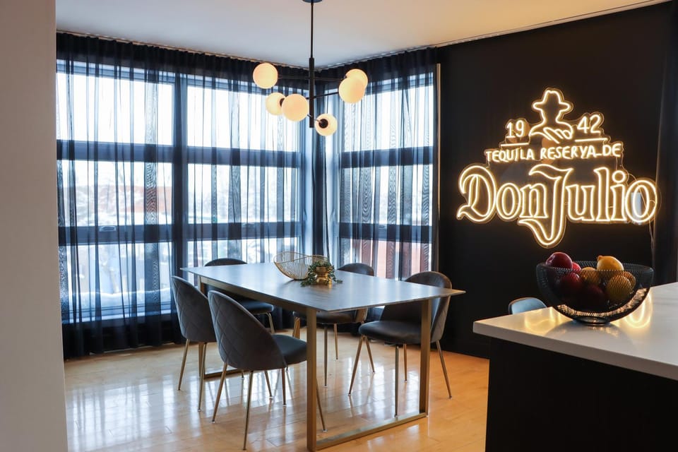 Luxury Artist Condo In Montreal Apartment in Montreal