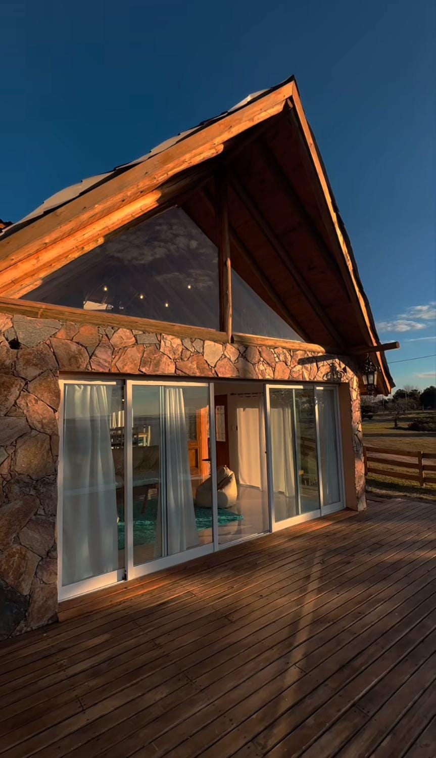 Mirador Chalet in Buenos Aires Province