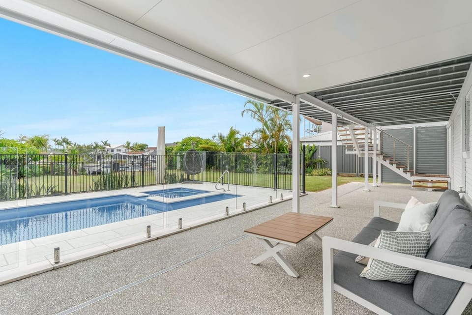 Patio, View (from property/room), Pool view, Swimming pool