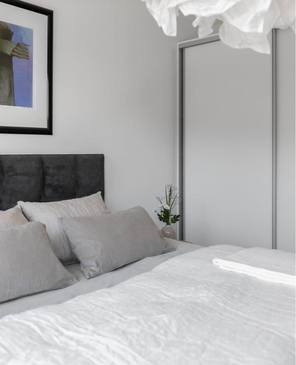Upea ja hyvin varusteltu paritalohuoneisto lähellä merenrantaa Apartment in Uusimaa