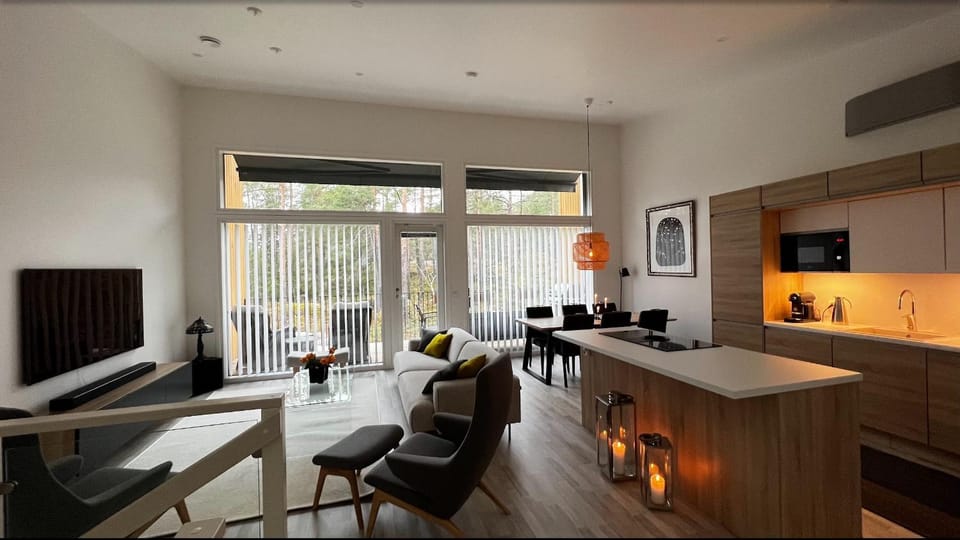 Upea ja hyvin varusteltu paritalohuoneisto lähellä merenrantaa Apartment in Uusimaa
