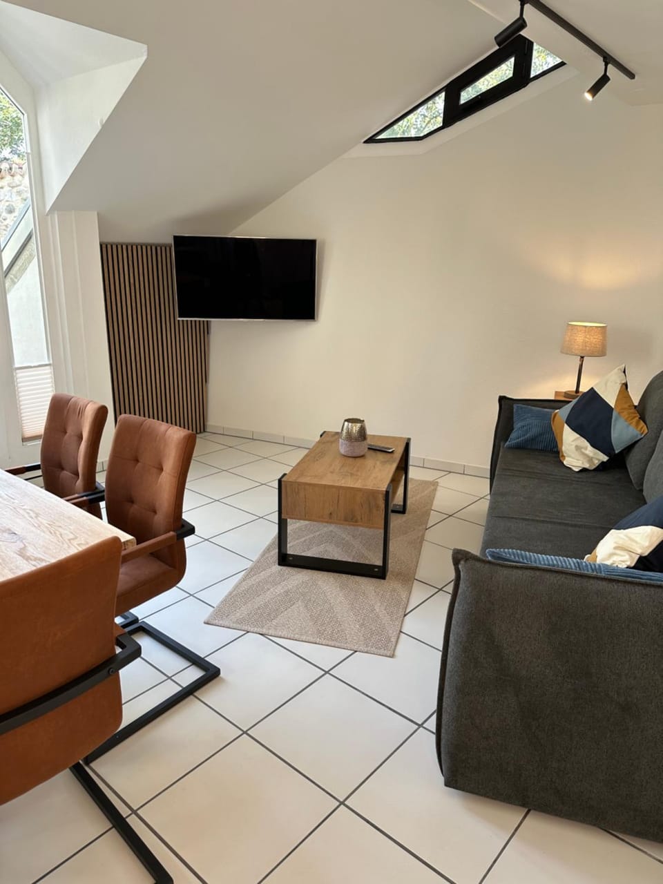 TV and multimedia, Living room, Seating area