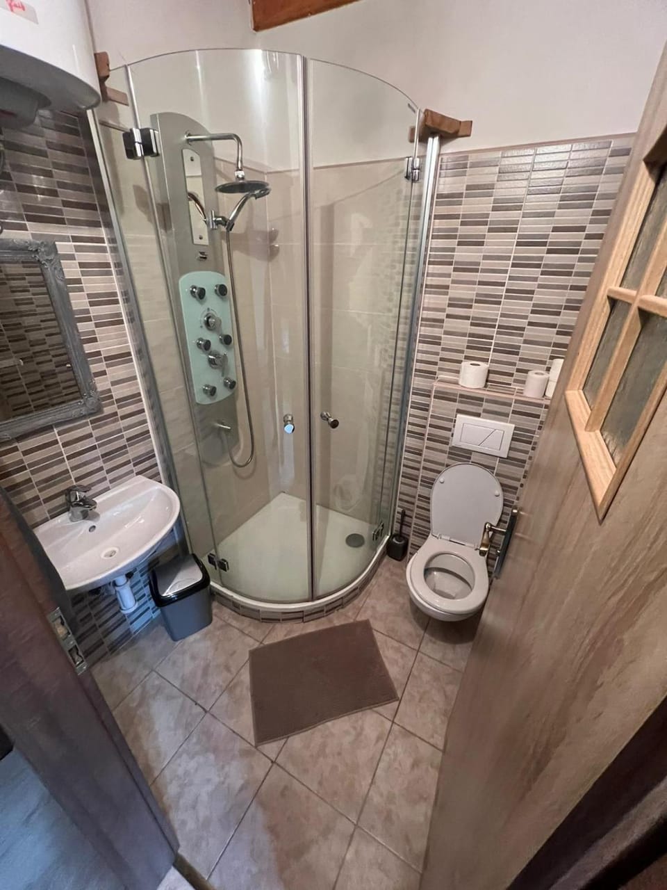 Penzion Tvrz Bed and Breakfast in Czechia