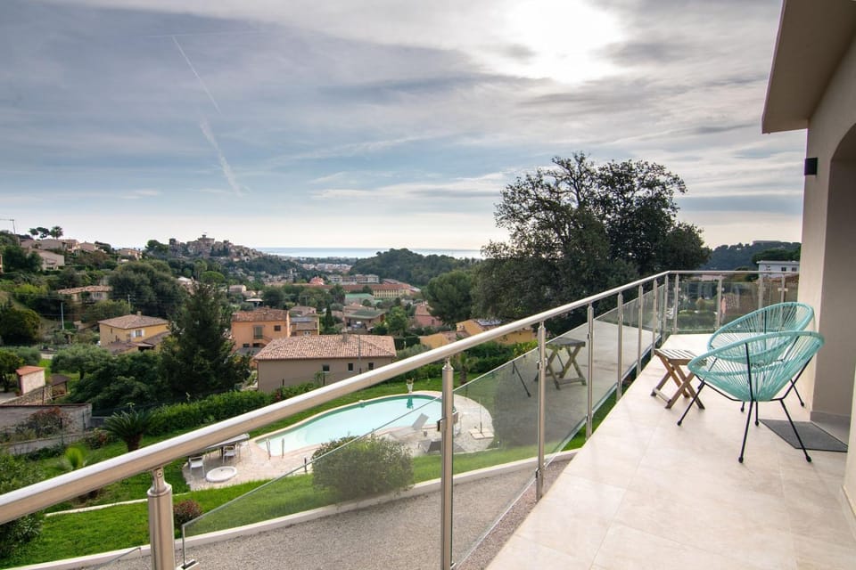 4 pièces Luxe - Accès Piscine Apartment in Cagnes-sur-Mer