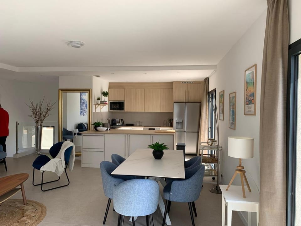 4 pièces Luxe - Accès Piscine Apartment in Cagnes-sur-Mer