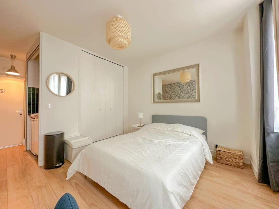 Immeuble Lappe Apartment in Paris