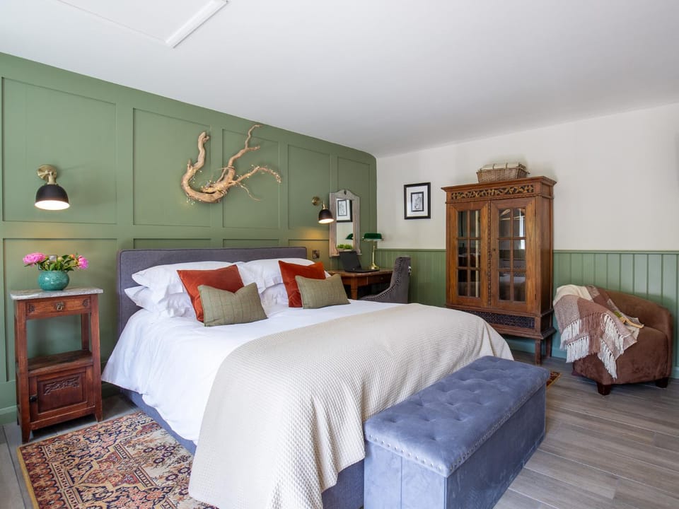 Bed, Bedroom, storage