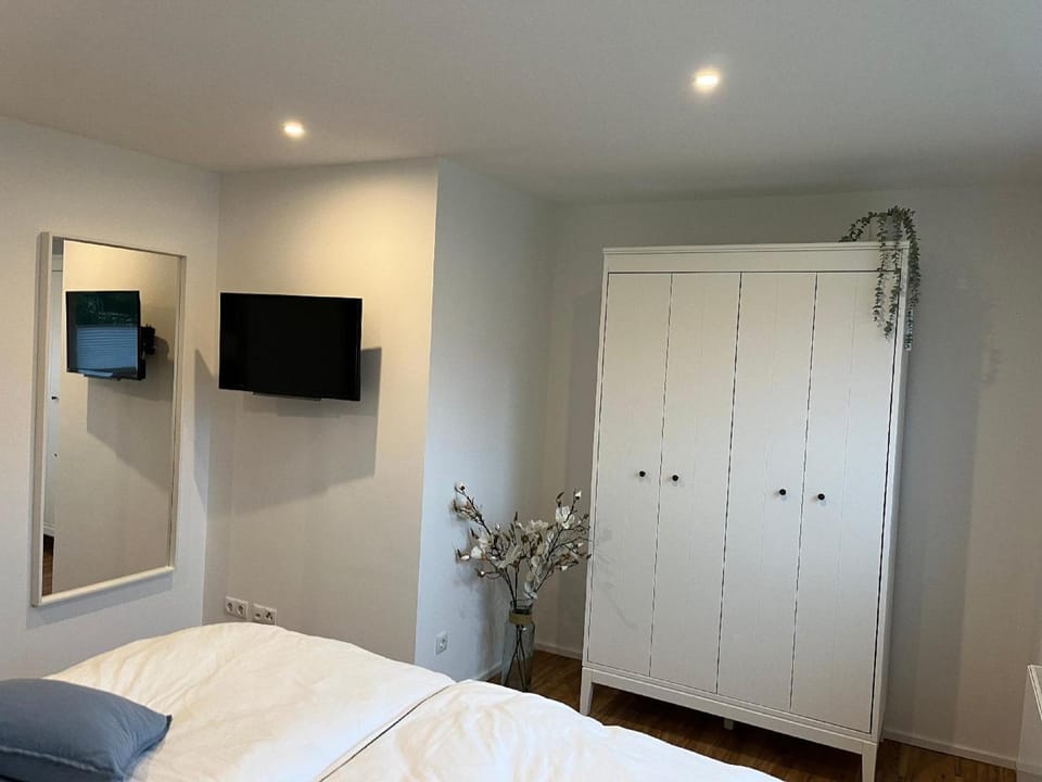 TV and multimedia, wardrobe