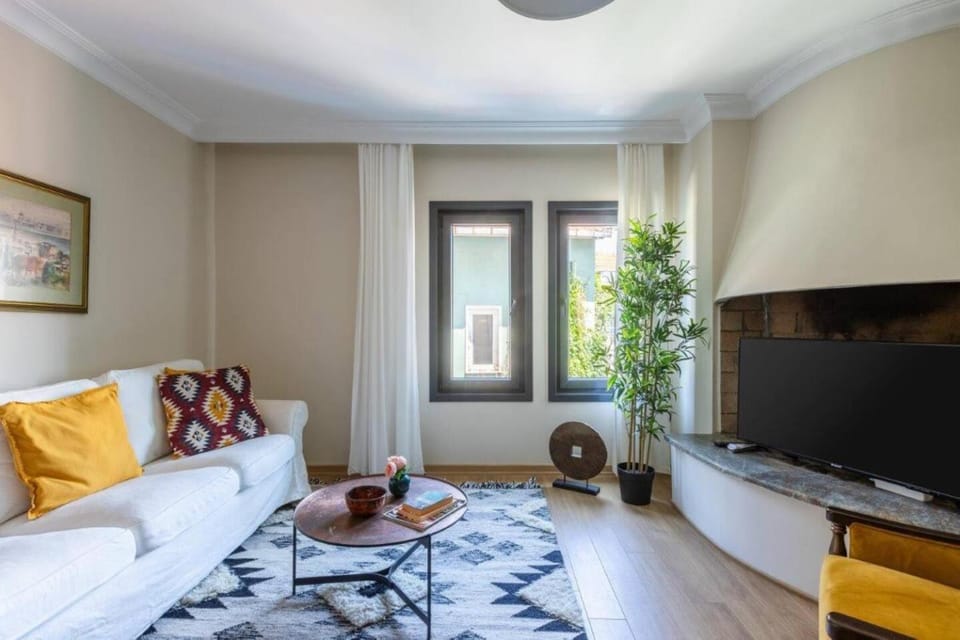 Stunning Bosphorus 2BD2Bath Views Terrace! #357 Apartment in Istanbul