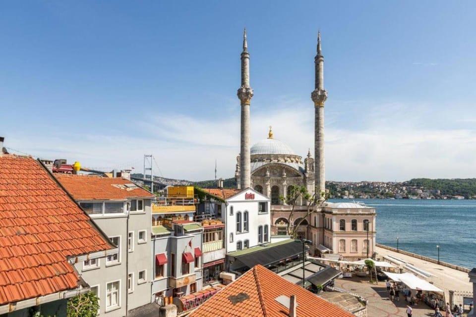 Gorgeous Airy 2BD2Bath Bosphorus Views! #358 Apartment in Istanbul