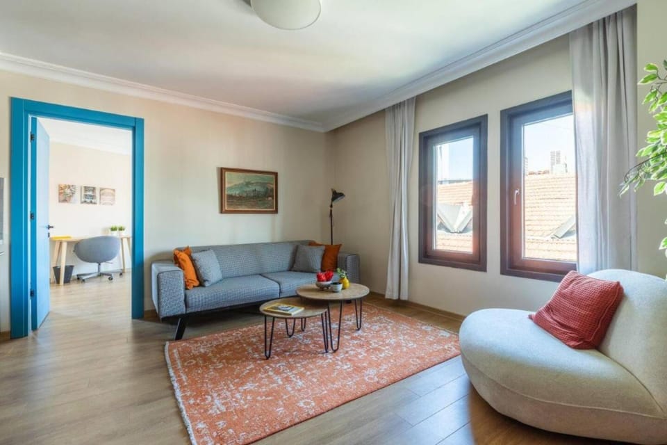 Gorgeous Airy 2BD2Bath Bosphorus Views! #358 Apartment in Istanbul