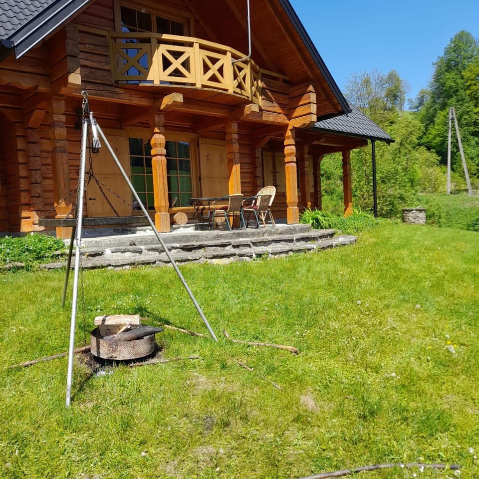 Property building, Spring, Garden, Garden view