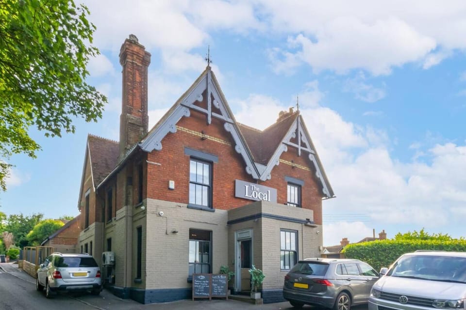 Stour view a Tranquil Space for Two - Pass the Keys Apartment in City of Canterbury