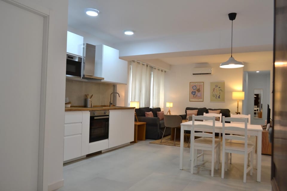 Kitchen or kitchenette, Living room, Dining area