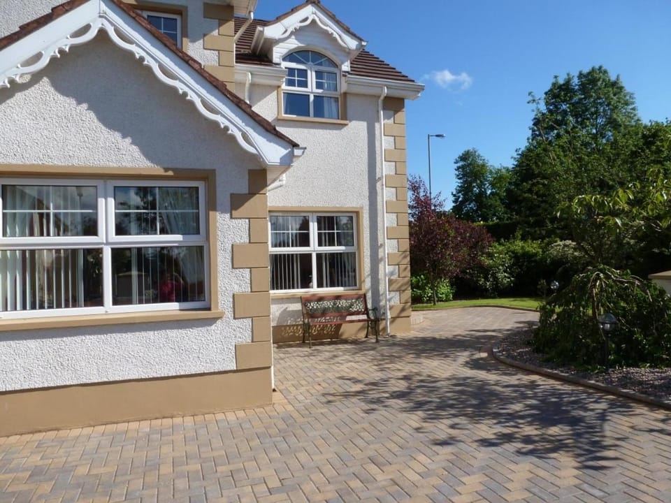 Property building, Garden view