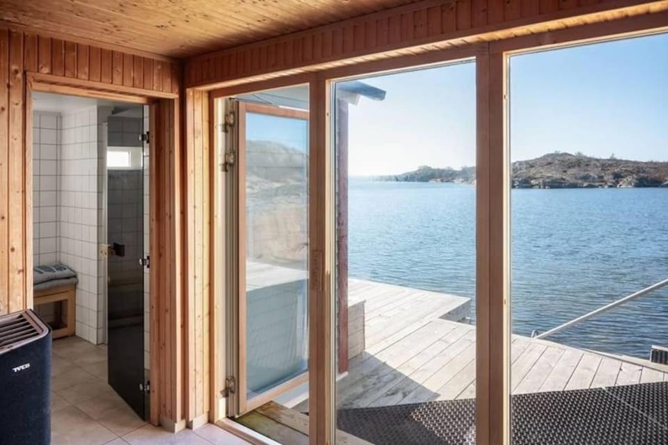 Sauna, Sea view