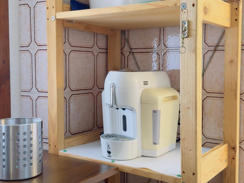 Coffee/tea facilities, Kitchen or kitchenette