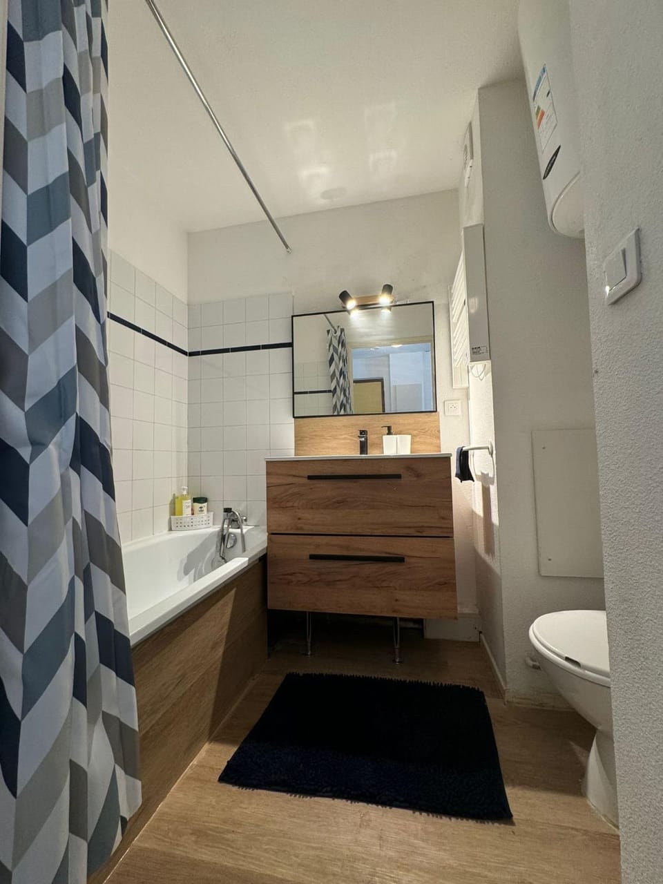 Studio vieux Avignon et Parking Apartment in Avignon