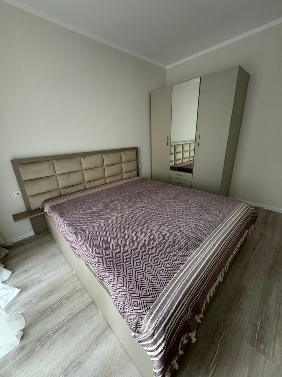 Lux City Apartment, free parking Apartment in Pazardzhik