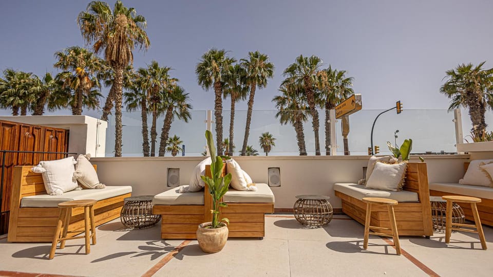 Off site, Balcony/Terrace, Lounge or bar