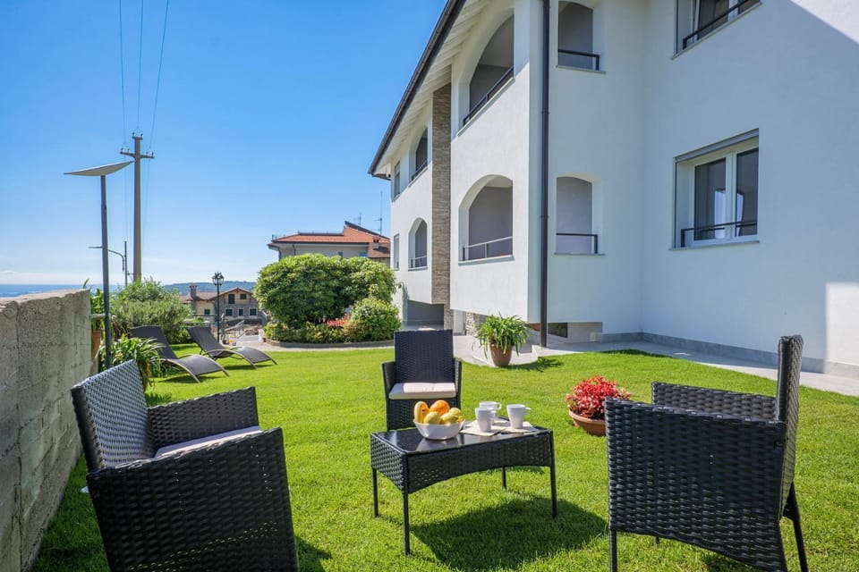 Garden, Garden view