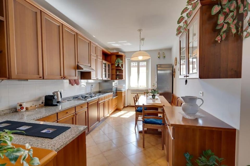 Trilocale in centro a Cormons con balcone e garage Apartment in Friuli-Venezia Giulia