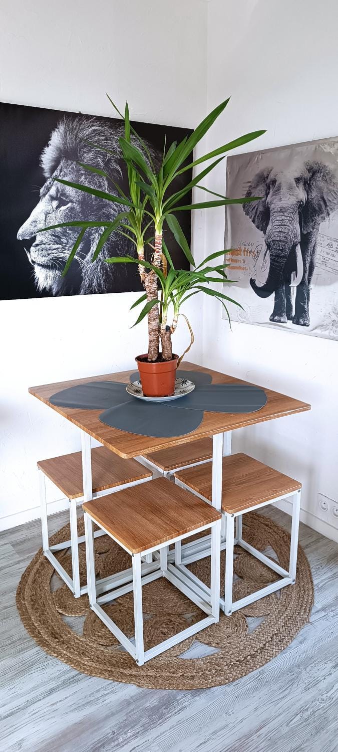 Appartement dans immeuble de Ville Apartment in Nice