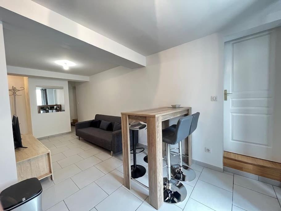 Appart du Bourg 2 chambres Olivet Centre Apartment in Orléans