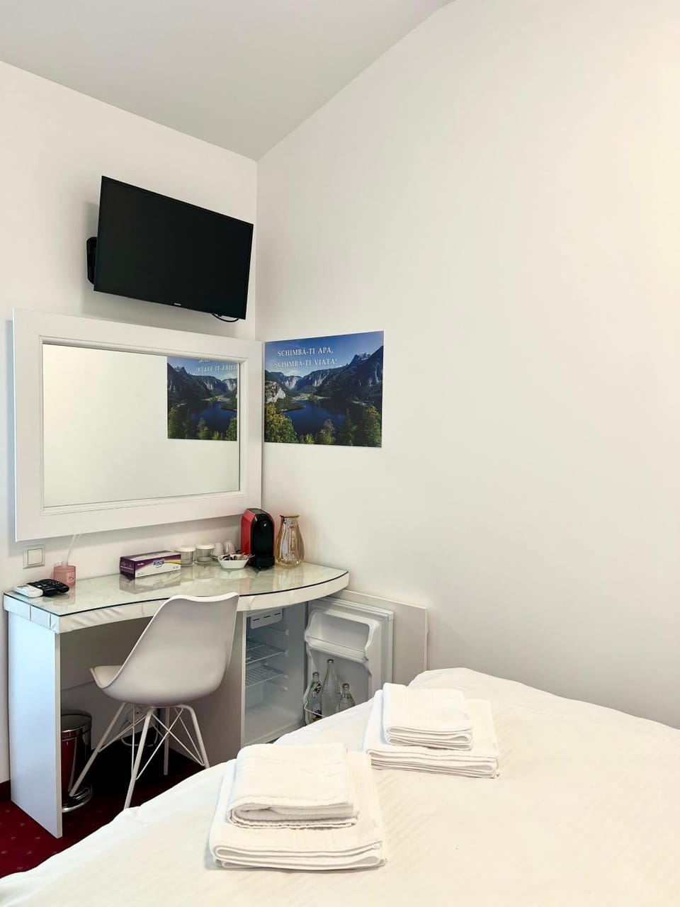 TV and multimedia, Photo of the whole room