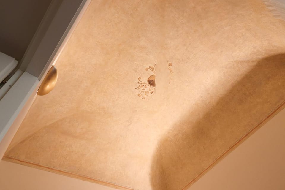 Decorative detail