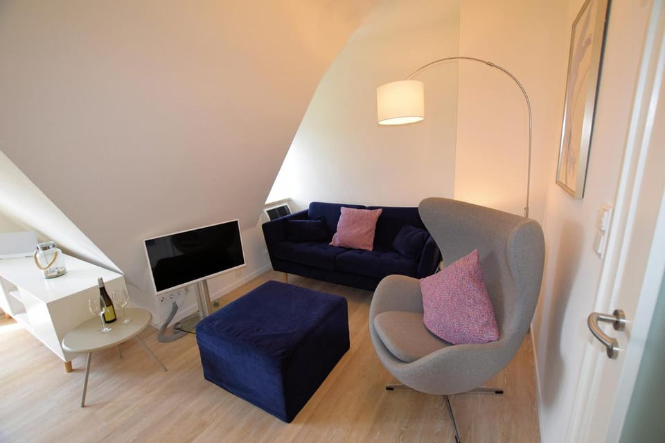 Henning Rinken Wai "Charles" Apartment in Sylt