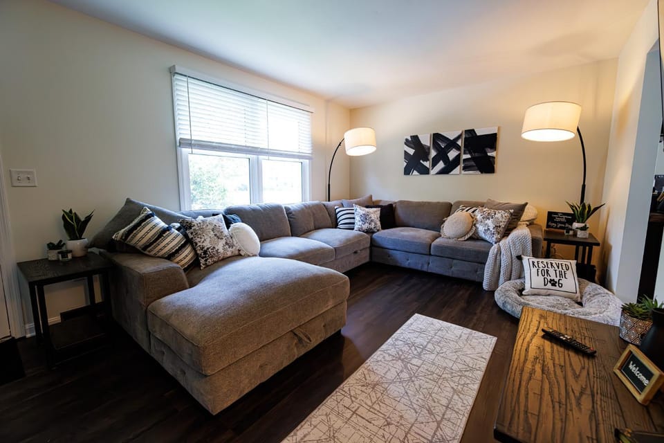 The Cooper Home, Dogs Welcome! House in Ephrata