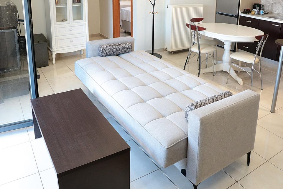 Bed, Living room, Seating area
