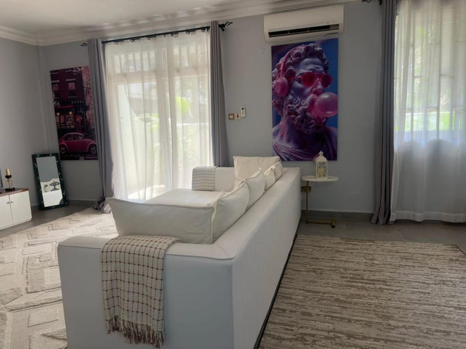 Seating area