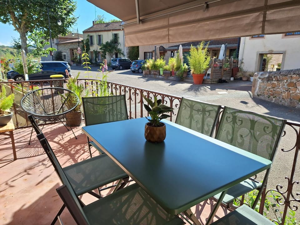 Patio, Balcony/Terrace