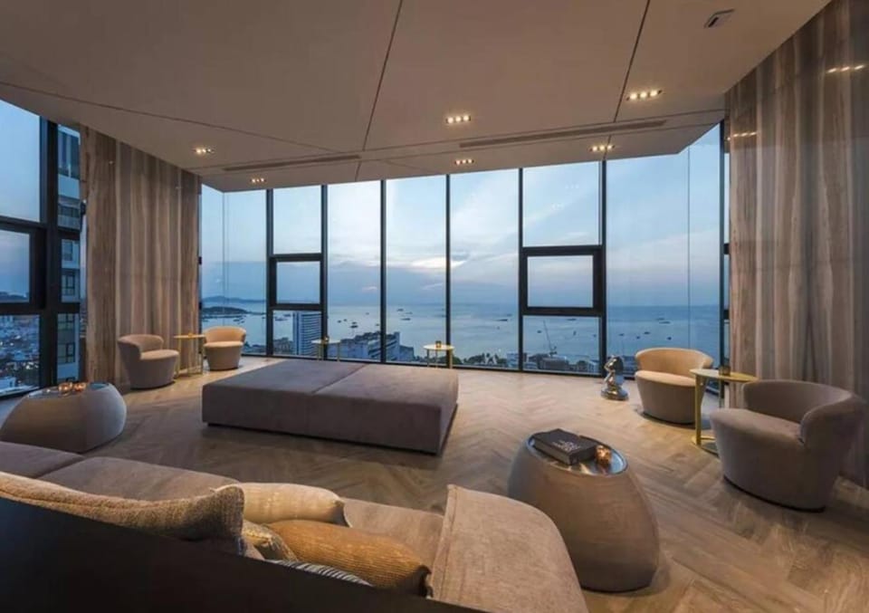 芭提雅市中心海景双卧室 步行街酒吧商场海滩步行几分钟可到 Apartment in Pattaya City