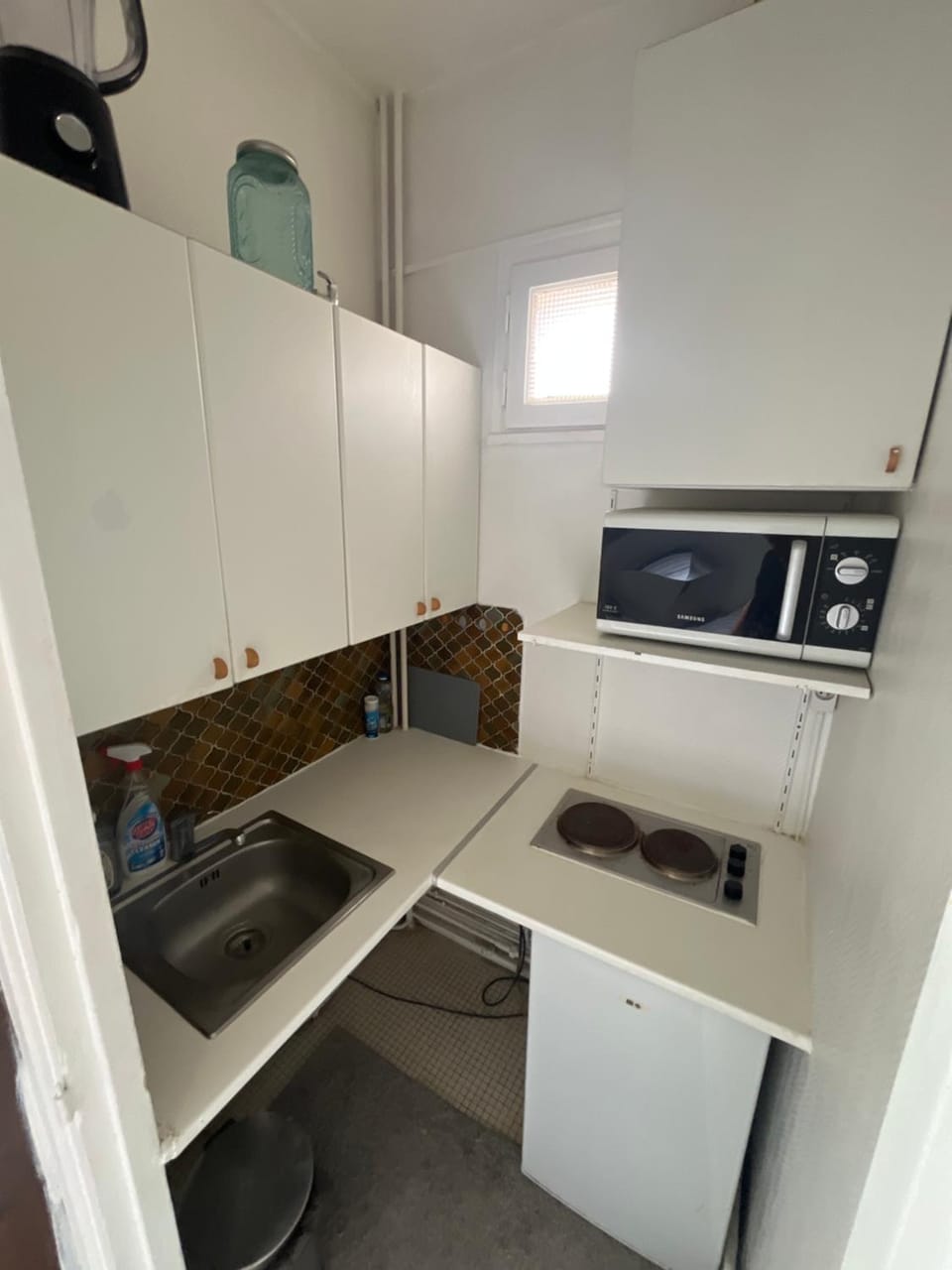 Studio Cozy Apartment in Courbevoie