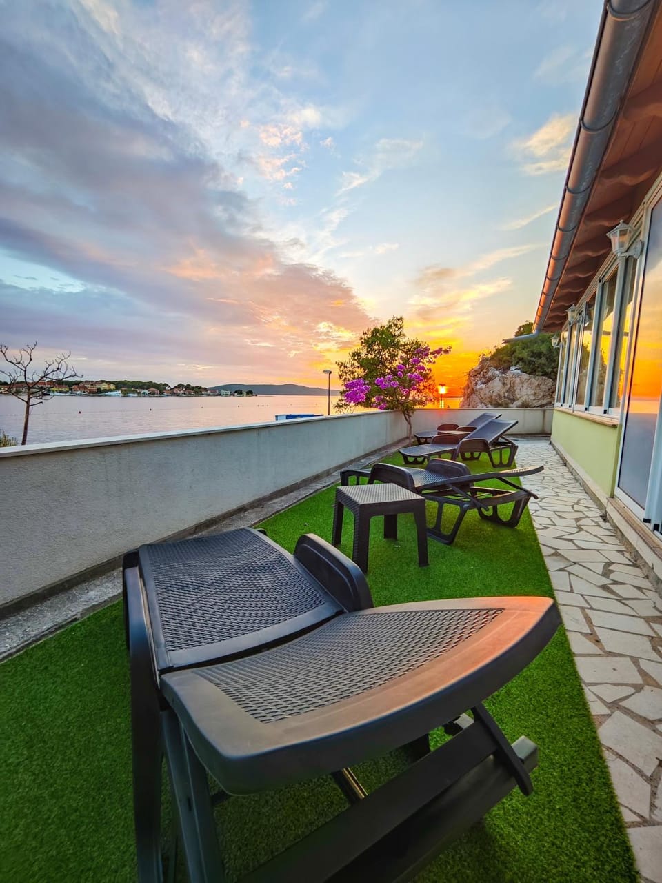Patio, Balcony/Terrace, Sea view, Sunset, sunbed