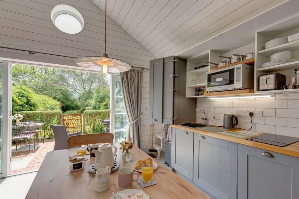 The Artist's Studio at Meadow Cottage House in North Norfolk District