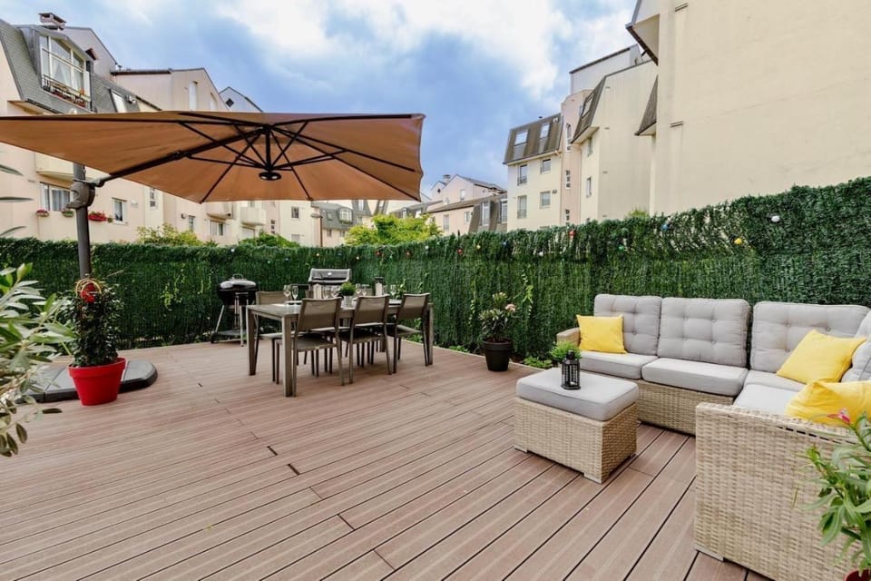 Charmant refuge avec jardin, à 6 minutes à pied du métro Créteil L Échat-Lovely retreat with garden, located a 6-minute walk from Créteil L Échat metro station Apartment in Créteil