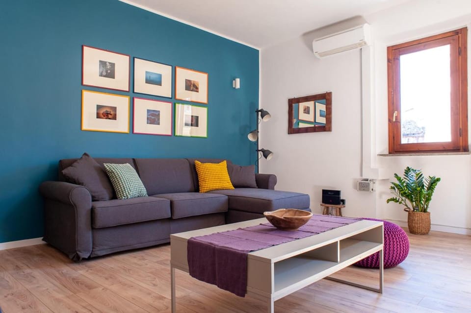Living room, air conditioner