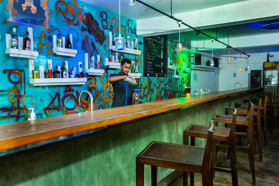 Lounge or bar, Lounge or bar