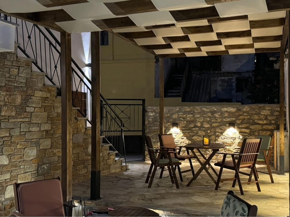 Patio, Balcony/Terrace