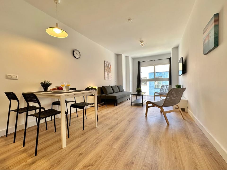 TV and multimedia, Living room, Dining area