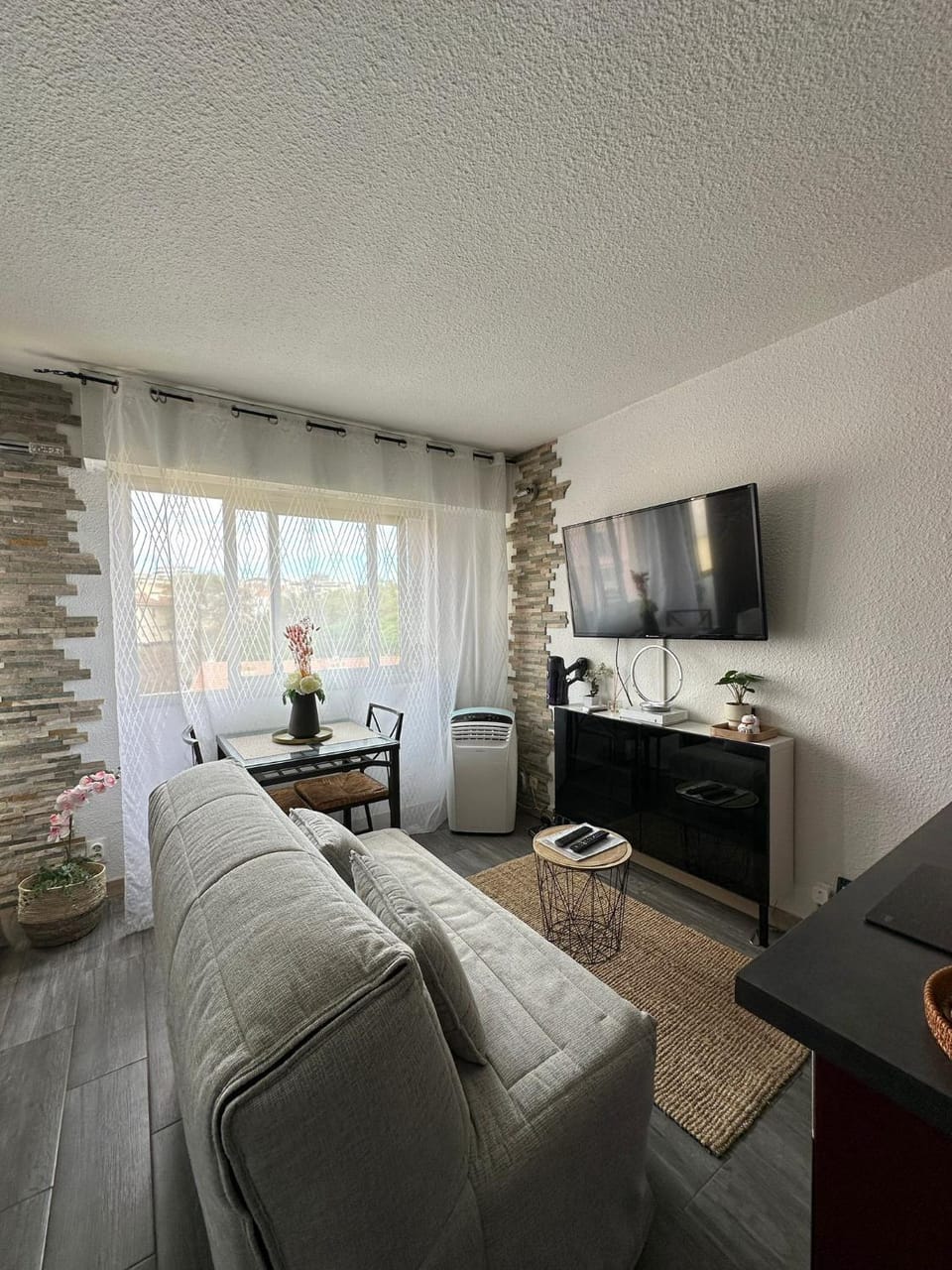 Cet été à Cannes, Studio cosy à 8' de la Croisette Apartment in Cannes
