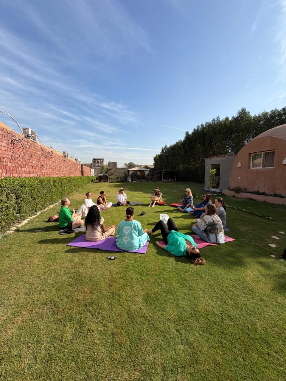 Spring, Day, Natural landscape, Activities, Garden, Garden view, group of guests