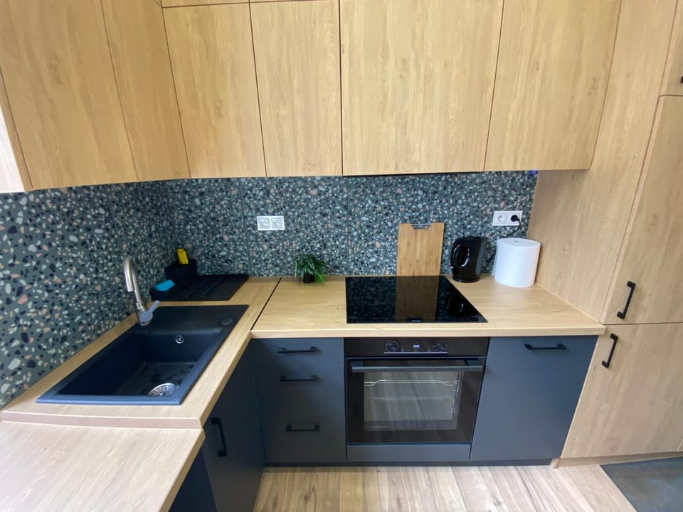 Kitchen or kitchenette, stove