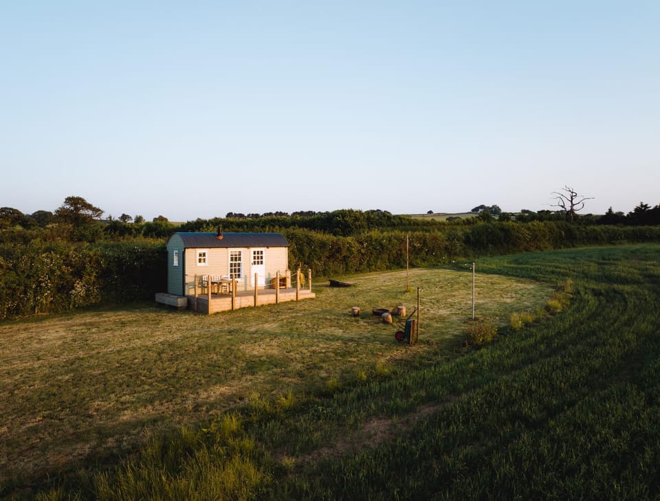 Tiny House outstanding natural beauty off grid Apartment in Plymouth