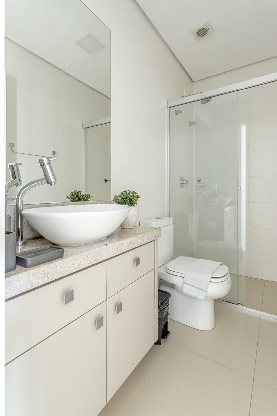 Paraíso Beira Mar em Canasvieiras - Sua Estadia SC Apartment in Florianopolis