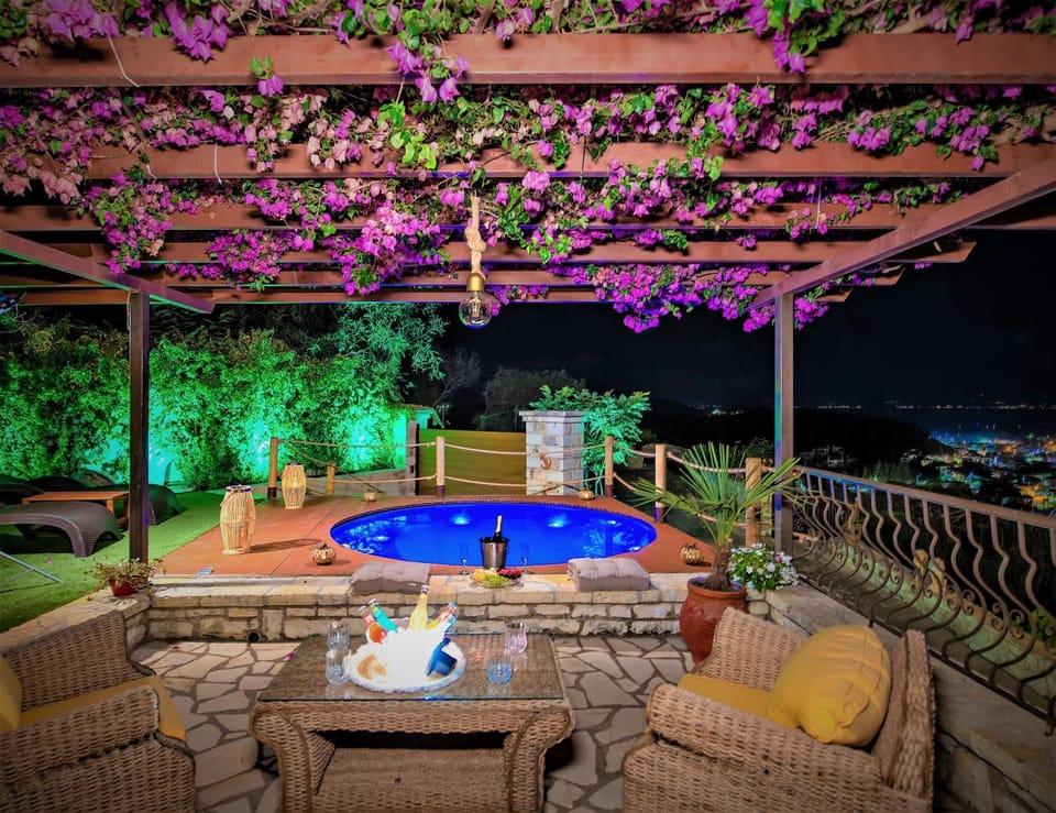 Garden, Garden, View (from property/room), View (from property/room), City view, City view, Garden view, Garden view, Pool view, Pool view, Swimming pool, Swimming pool, Swimming pool, sunbed, sunbed